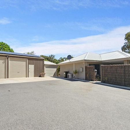 Tranquil Gumnut Cottage - Close To Airport Perth Exterior foto